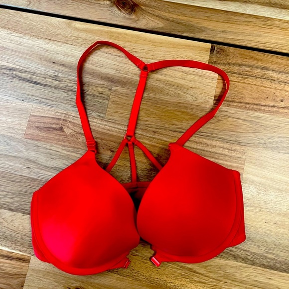 Victoria Secret Bra Size 32D push-up - Picture 1 of 10